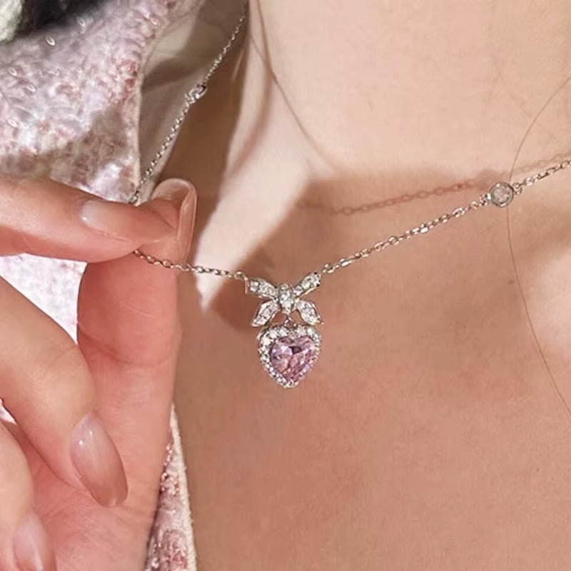 Elegant Heart Shaped Zircon Pendant Necklace Fashion Multilayer Magnetic Clasp Clavicle Chain for Women New Party Gift Jewelry