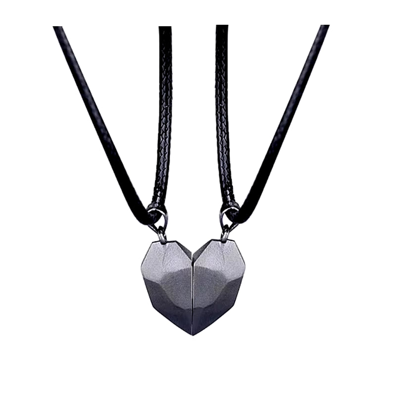 Korean Fashion Magnetic Couple Necklace for Lovers Gothic Punk Heart Pendant Necklace for Men Women Necklaces Party Gift Jewelry