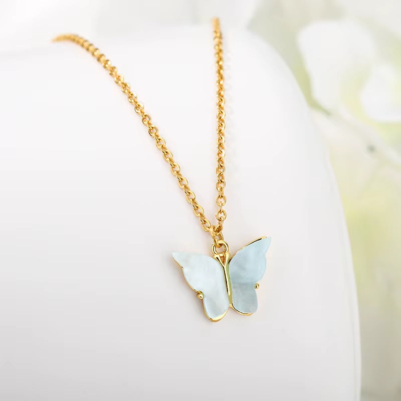 Cute Butterfly Necklaces for Women Acrylic Color Clavicle Choker Necklaces 2021 Fashion Boho Jewelry Collares Bijoux Femme