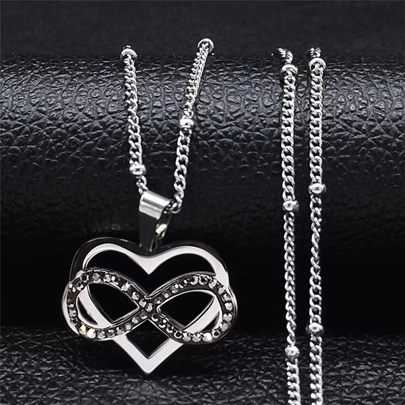 Elegant Black Crystal Heart Pendant Necklace for Women Stainless Steel Gold Color Small Exquisite Choker Chain Jewelry N8261S01