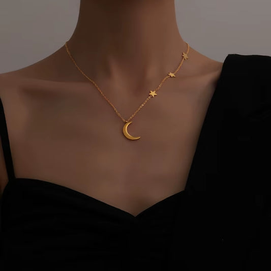 Small Crescent Moon and Stars Necklaces Hollow Double Layer Chain Choker Necklaces Unusual Statement Boho Sea Necklace