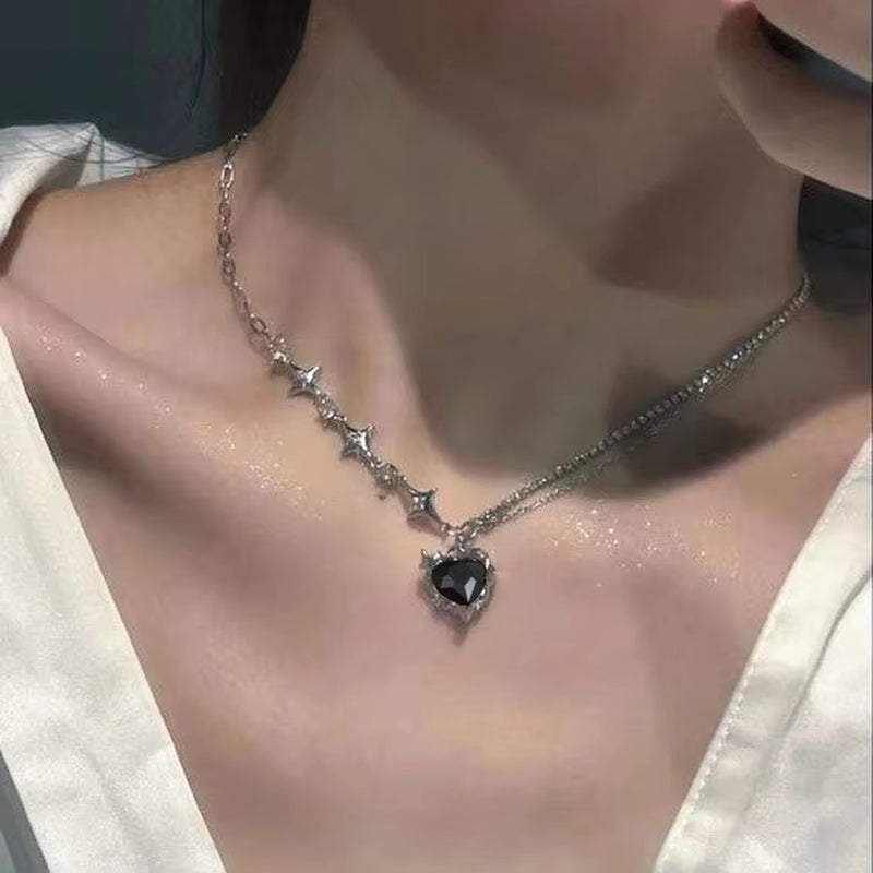 Elegant Heart Shaped Zircon Pendant Necklace Fashion Multilayer Magnetic Clasp Clavicle Chain for Women New Party Gift Jewelry
