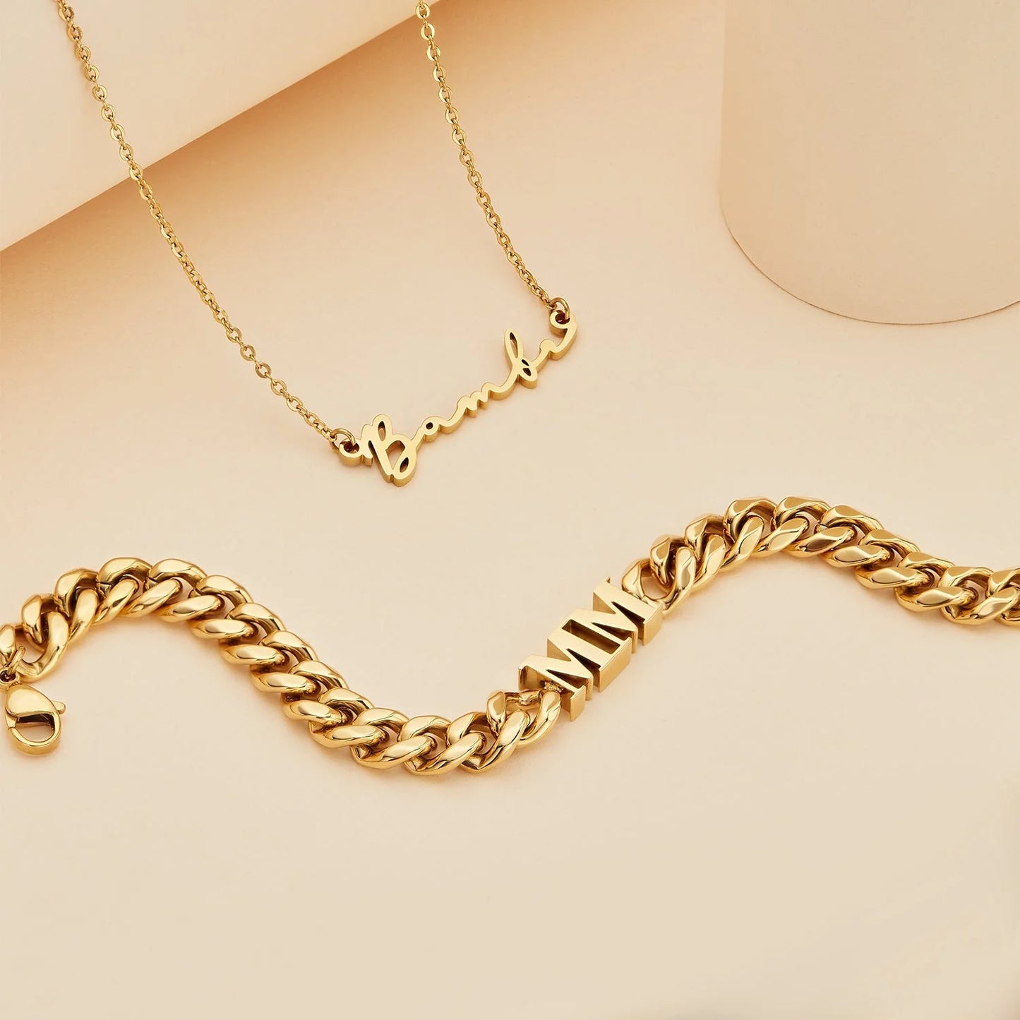 Signature Name Necklace (Gold)
