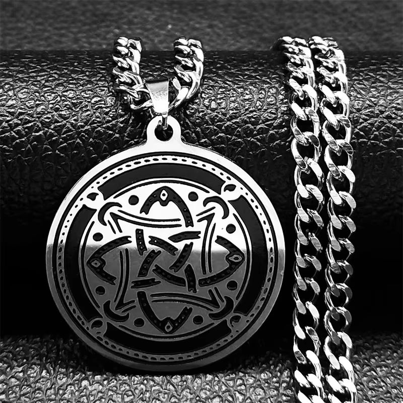 Viking Witch Celtic Knot Pendant Necklace Stainless Steel Men Chain Odin Gothic Necklace Protection Amulet Jewelry Nudo De Bruja